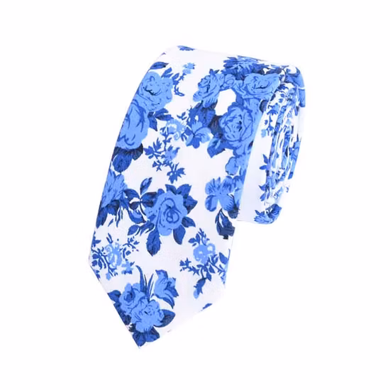 Modische Krawatte mit Rundhalsausschnitt